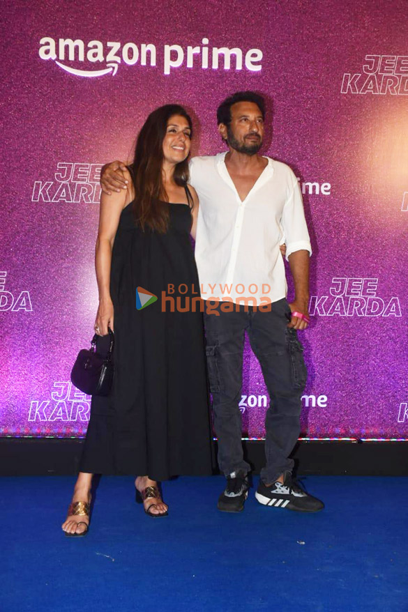 photos celebs grace the premiere of jee karda 899 20