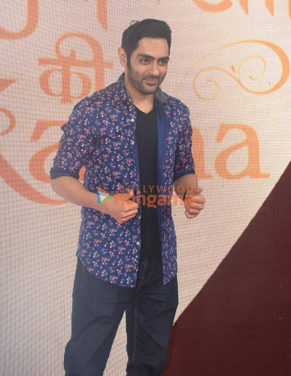 photos celebs grace the premiere of satyaprem ki katha 121 11