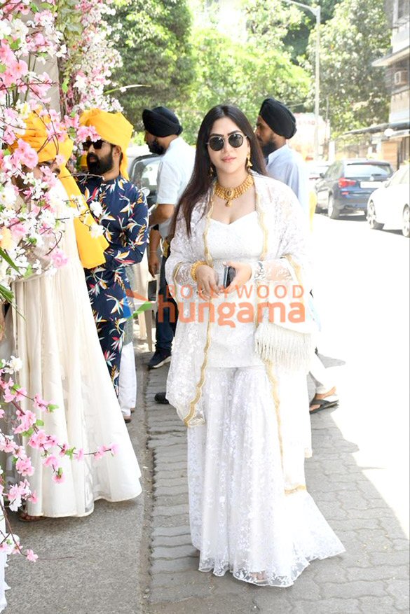 photos celebs grace the wedding ceremony of actress sonnalli seygall and hotelier ashesh sajnani 6