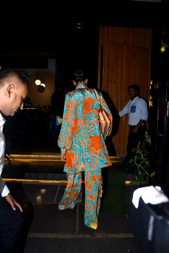 photos deepika padukone snapped at mizu in bandra 4