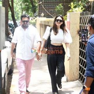 Photos: Hansika Motwani and her husband spotted in Bandra
