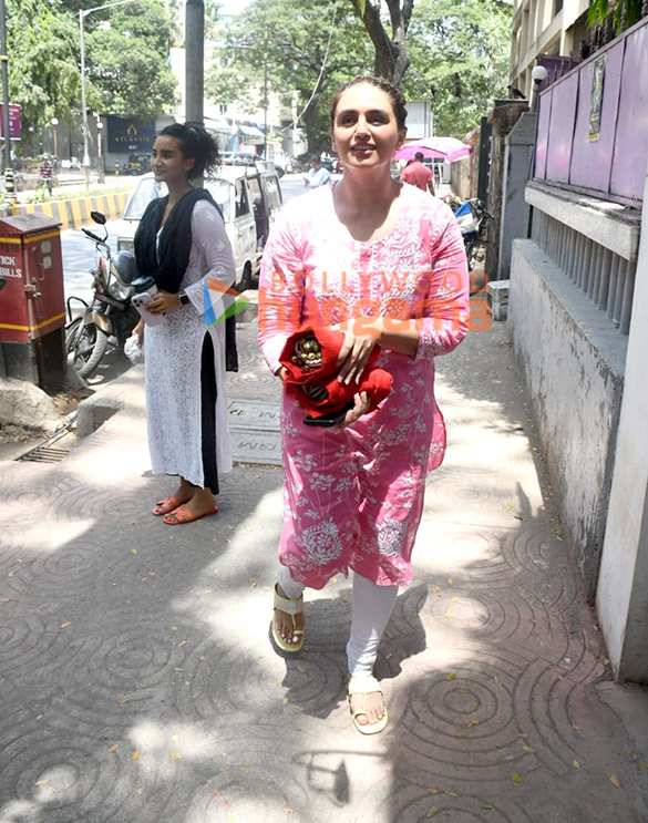 photos huma qureshi and patralekha snapped outside a dance class 3