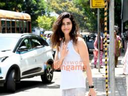 Photos: Karishma Tanna snapped at Diva Yoga in Bandra