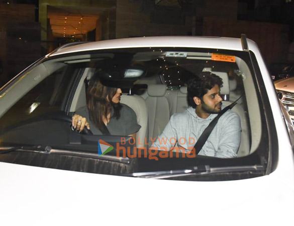 photos rakul preet singh abhimanyu dassani and aakasa singh snapped at farmers cafe in bandra 5