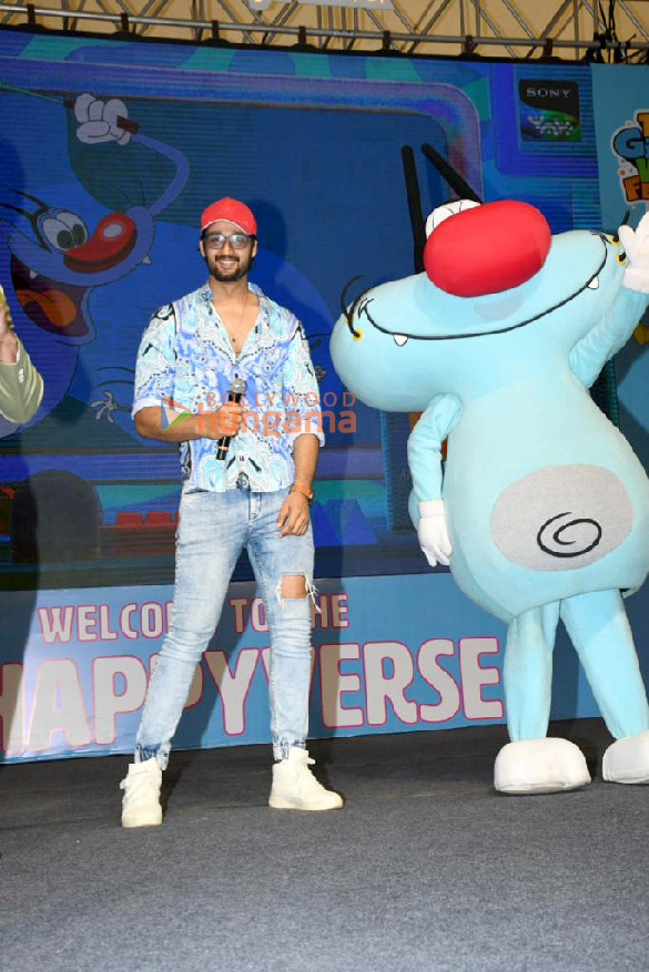 photos shamita shetty and sourabh raaj jain with his kids spotted at sony yays the giant wheel festival 2