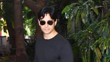 Photos: Sidharth Malhotra snapped at a dubbing studio in Bandra