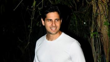 Photos: Sidharth Malhotra snapped at a dubbing studio in Bandra