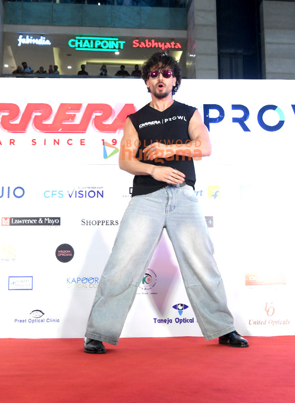 photos tiger shroff snapped at carrera x prowl event in gurugram 6