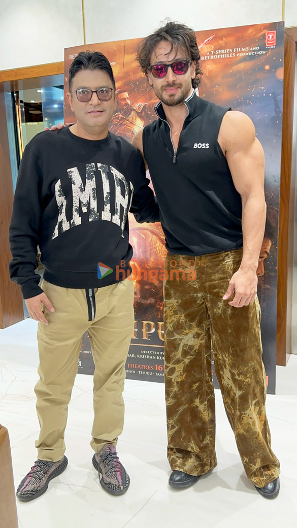 photos tiger shroff snapped at t series office 4