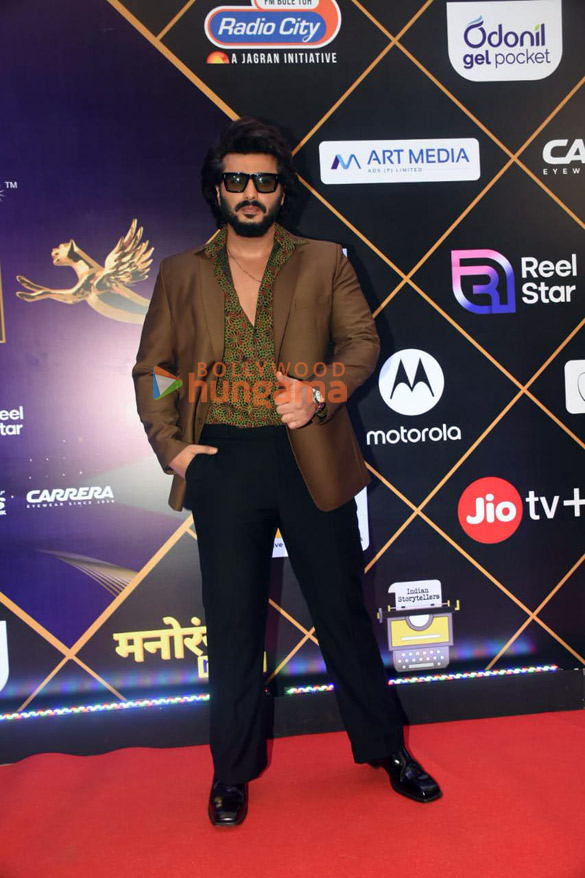 photos urvashi rautela sharvari wagh dia mirza and others snapped at iwm buzz digital awards 20235 23