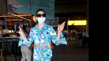 Photos: Urvashi Rautela and Ananya Panday snapped at the airport