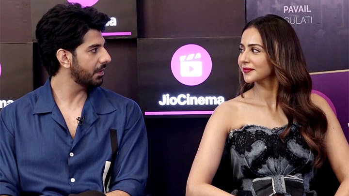 Rakul Preet Singh reveals about the Craziest thing a fan ever did | Rakul Preet Singh | Pavail Gulati – Bollywood Hungama Rakul Preet Singh reveals about the Craziest thing a fan ever did | Rakul Preet Singh | Pavail Gulati – Bollywood Hungama