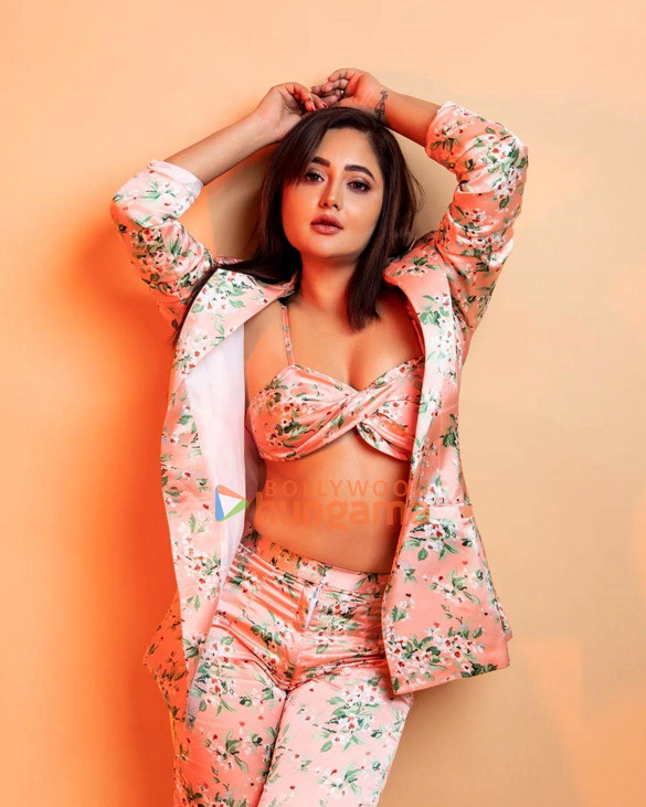 rashami desai 3 54