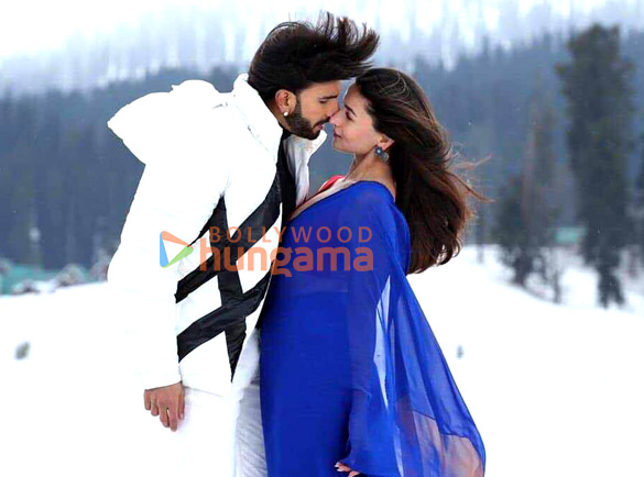 rocky aur rani kii prem kahaani 15