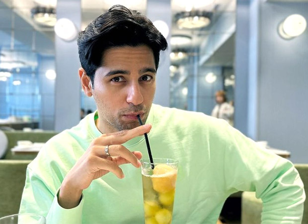 Sidharth Malhotra's latest pic reveals eye-catching wedding ring; see post
