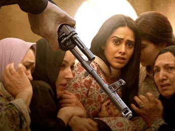 Akelli Teaser: Nushrratt Bharuccha is trapped in war-torn land in gripping first glimpse, watch Akelli Teaser: Nushrratt Bharuccha is trapped in war-torn land in gripping first glimpse, watch