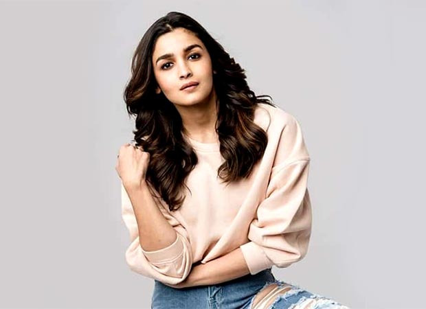 Alia Bhatt to play de-glam superhero in YRF’s Spy universe; Shah Rukh Khan and Salman Khan not to make appearance in the movie : Bollywood News – Bollywood Hungama