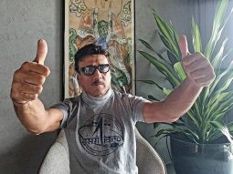 Jackie Shroff’s ‘Baingan Ka Bharta’ recipe wins hearts on the internet; watch