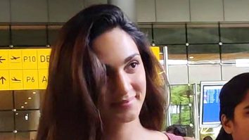 Kiara Advani smiles as she gets clicked by paps at the airport