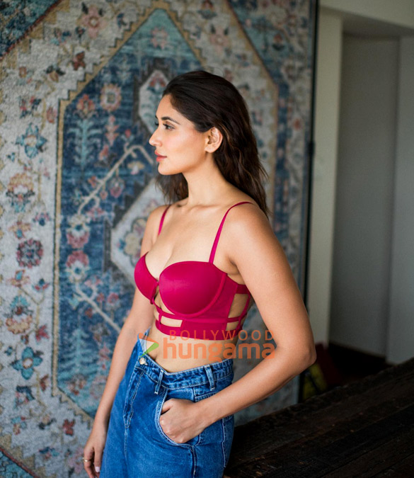 nikita dutta 1 77