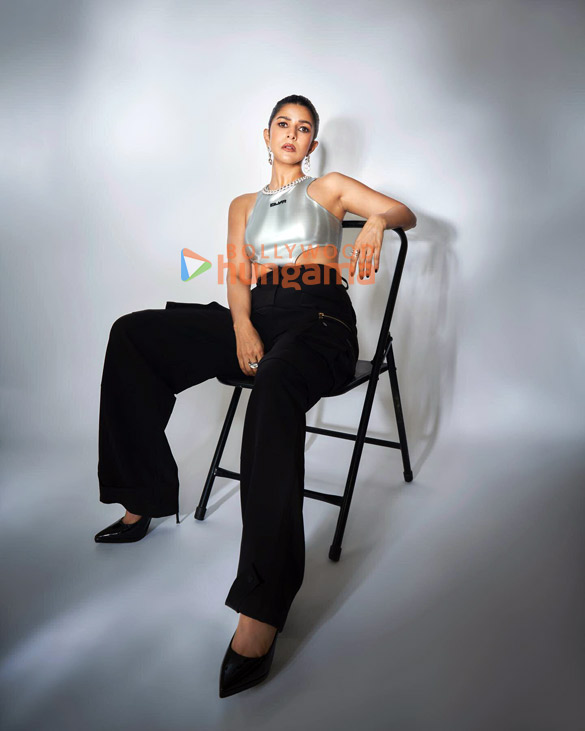 nimrat kaur 8 2