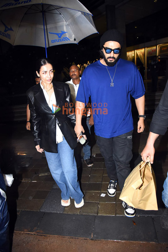 photos arjun kapoor and malaika arora snapped at bkc 4 2