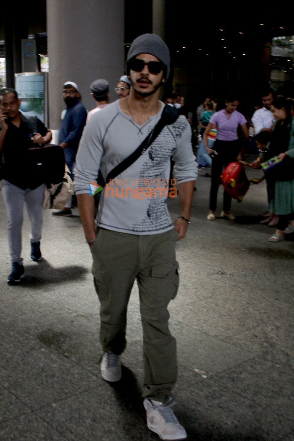 photos athiya shetty arbaaz khan and others snapped at the airport 3