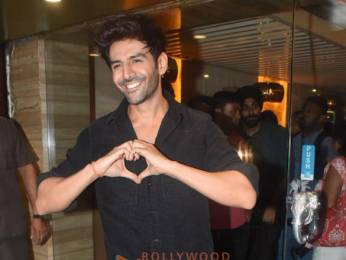Photos: Celebs attend the success bash for the film Satyaprem Ki Katha Photos: Celebs attend the success bash for the film Satyaprem Ki Katha