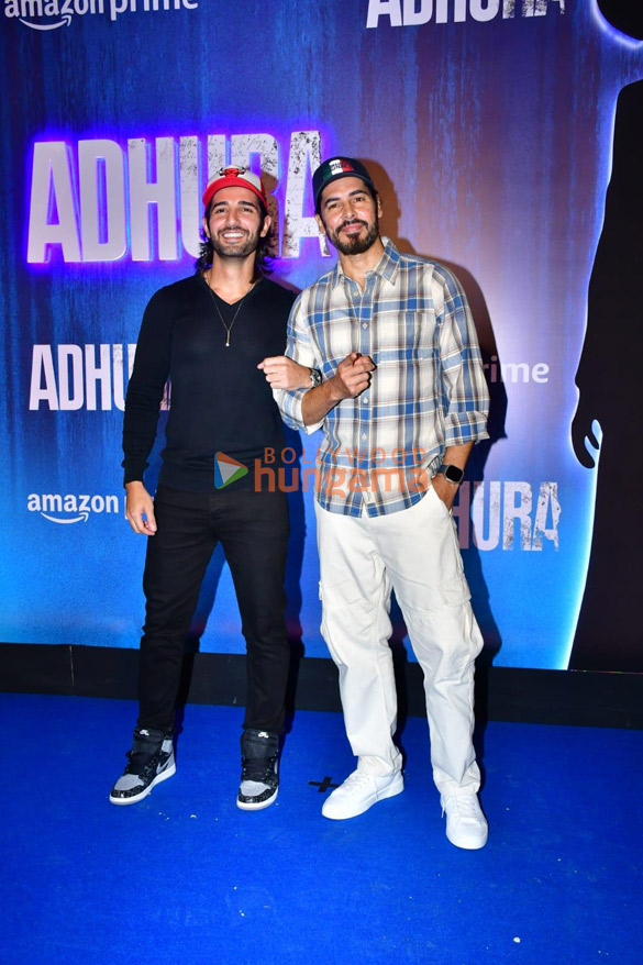 photos celebs grace the premiere of adhura 24