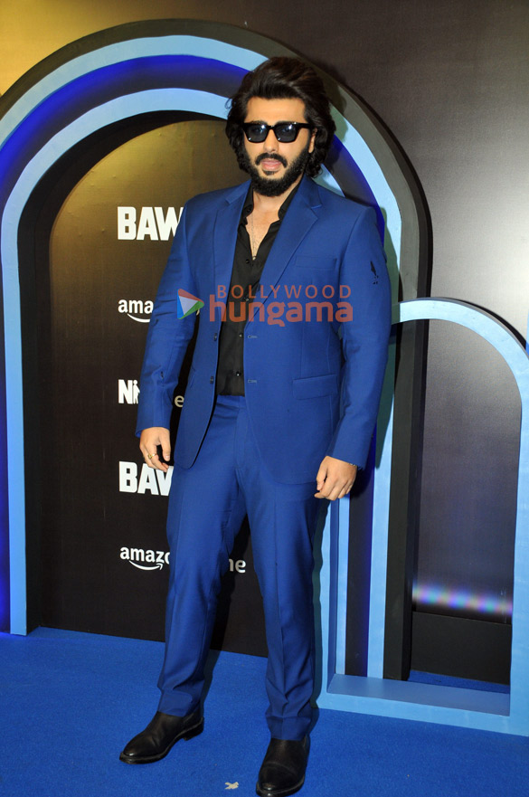 photos celebs grace the premiere of bawaal1 16