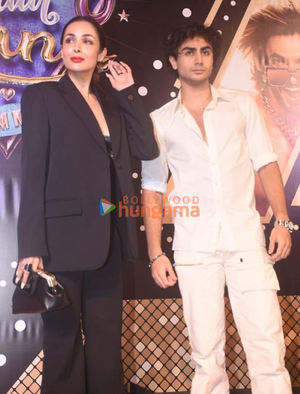 photos celebs grace the premiere of rocky aur rani kii prem kahaani 880 7
