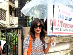 Photos: Chitrangda Singh and Shamita Shetty snapped at Kromakay salon in Juhu