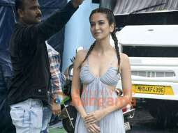 Photos: Kriti Kharbanda snapped in Andheri