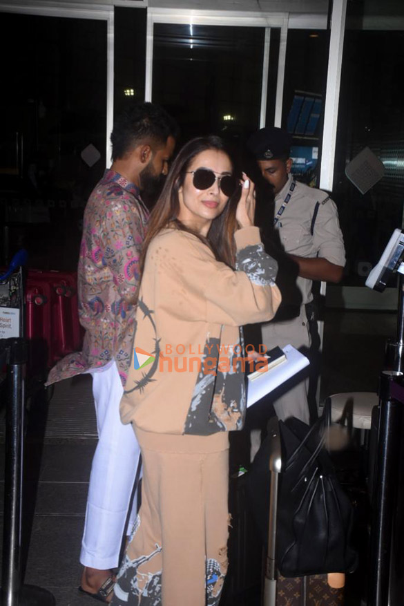 Photos: Malaika Arora snapped at the airport