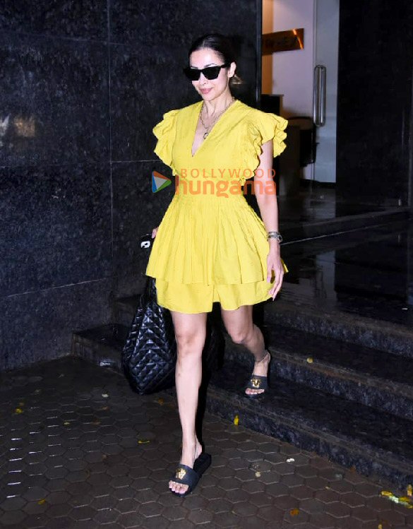 Photos: Malaika Arora snapped outside a clinic Photos: Malaika Arora snapped outside a clinic
