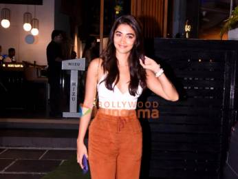 Photos: Pooja Hegde snapped at Mizu in Bandra Photos: Pooja Hegde snapped at Mizu in Bandra