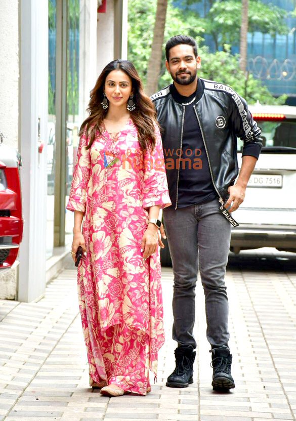photos rakul preet singh snapped at t series office in andheri 2