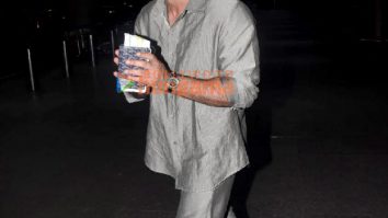 Photos: Ranbir Kapoor snapped at the airport