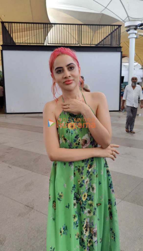 photos ranveer singh alia bhatt deepika padukone and others snapped at the airport 2 2