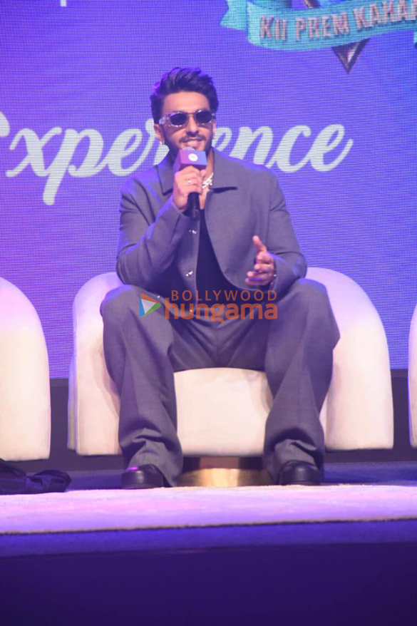 photos ranveer singh and alia bhatt snapped promoting their film rocky aur rani kii prem kahaani 1 2
