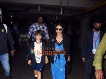 Gauri Khan, Suhana Khan and AbRam Khan Snapped at Airport Media