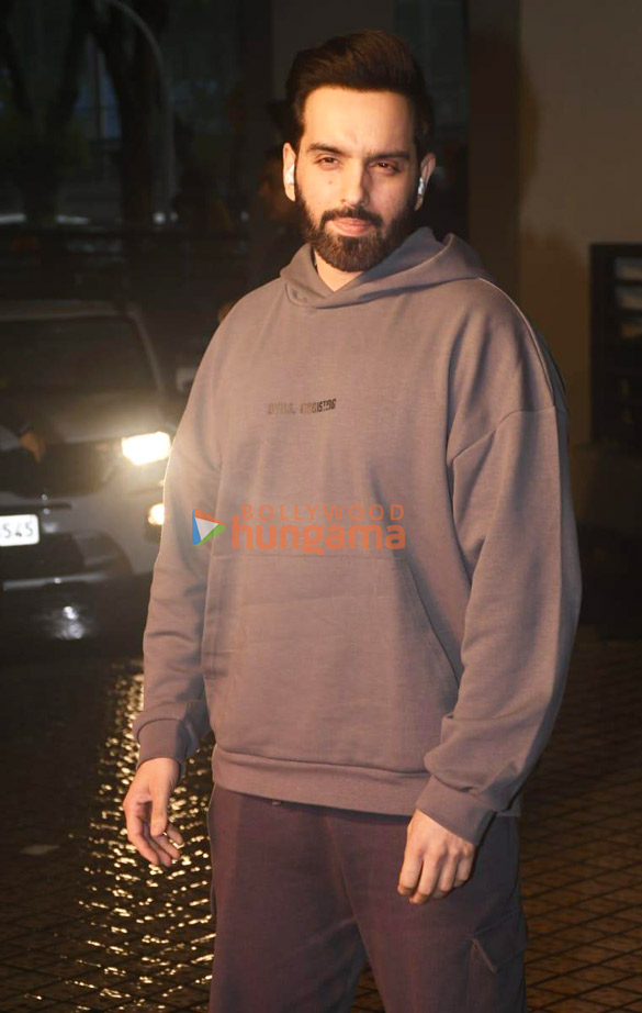 photos sham kaushal luv sinha and javed akhtar snapped at pvr juhu 4