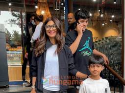 Photos: Shilpa Shetty snapped in Juhu