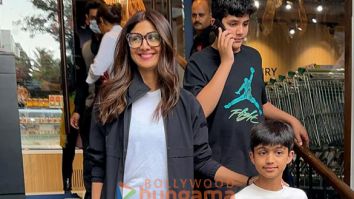 Photos: Shilpa Shetty snapped in Juhu