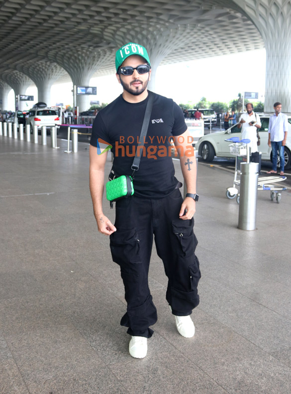 photos shraddha kapoor rakul preet singh avneet kaur and others snapped at the airport 6