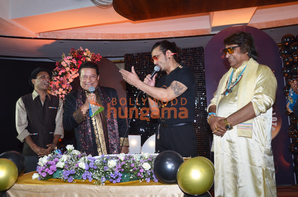 photos sonu nigam arun govil others snapped at anup jalotas 70th birthday party 4
