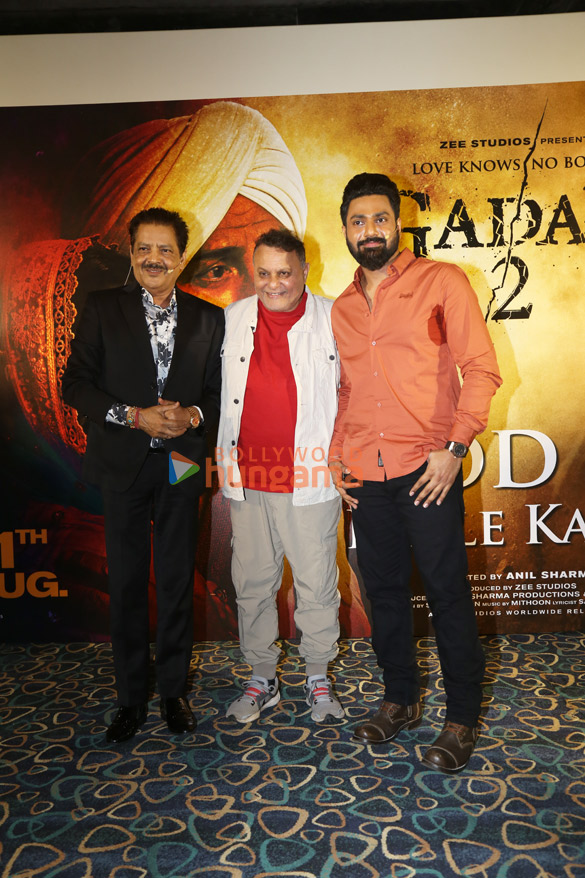 Photos: Team of Gadar 2 attend the song launch of their film ‘Udd Jaa Kaale Kaava’ Photos: Team of Gadar 2 attend the song launch of their film ‘Udd Jaa Kaale Kaava’