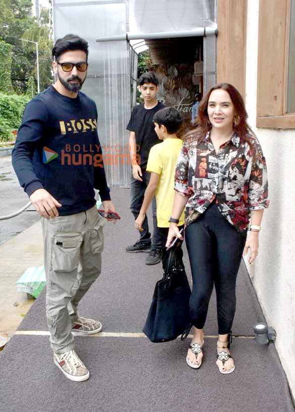 Photos: Zayed Khan snapped with his family at Bastian in Worli