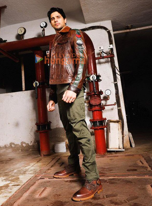 sidharth malhotra 4 14