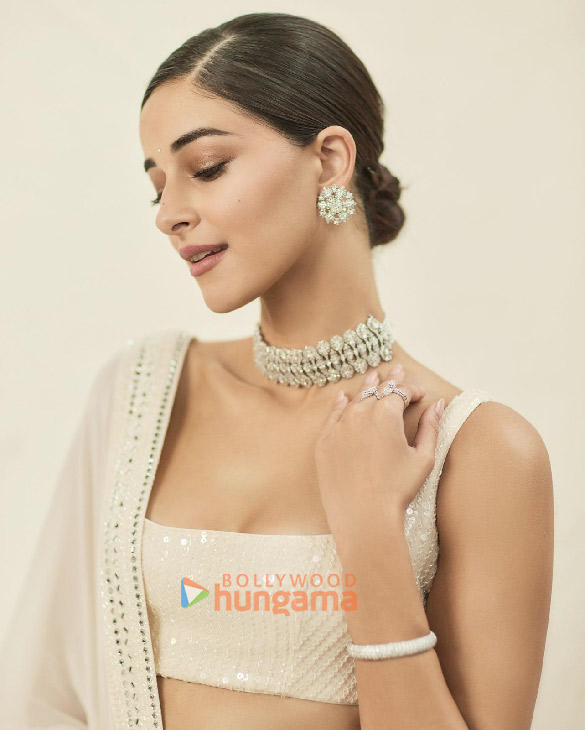 ananya panday 6 45
